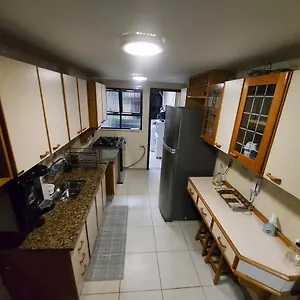 Apto 04 Qtos, Aconchegante, Localizado Em Predio Frente Do Cabo Frio